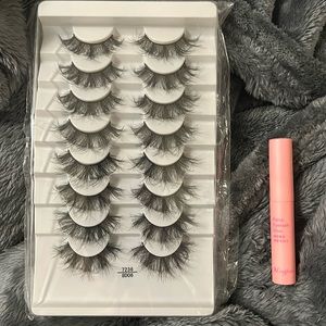 Full faux lashes & eyelash glue
